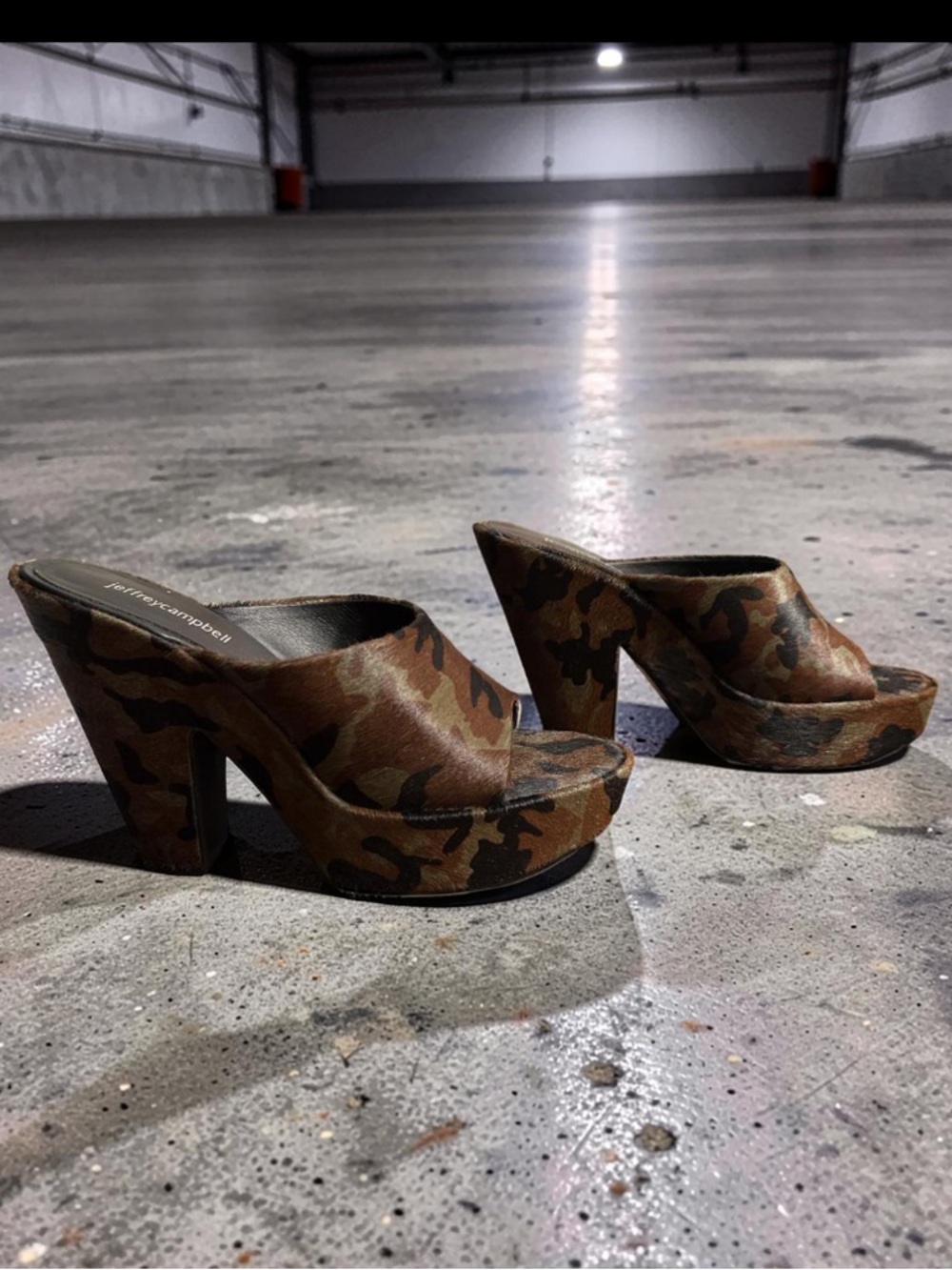 Jeffrey Campbell Enriched-F Mules/Clogs In Khaki Black Camo